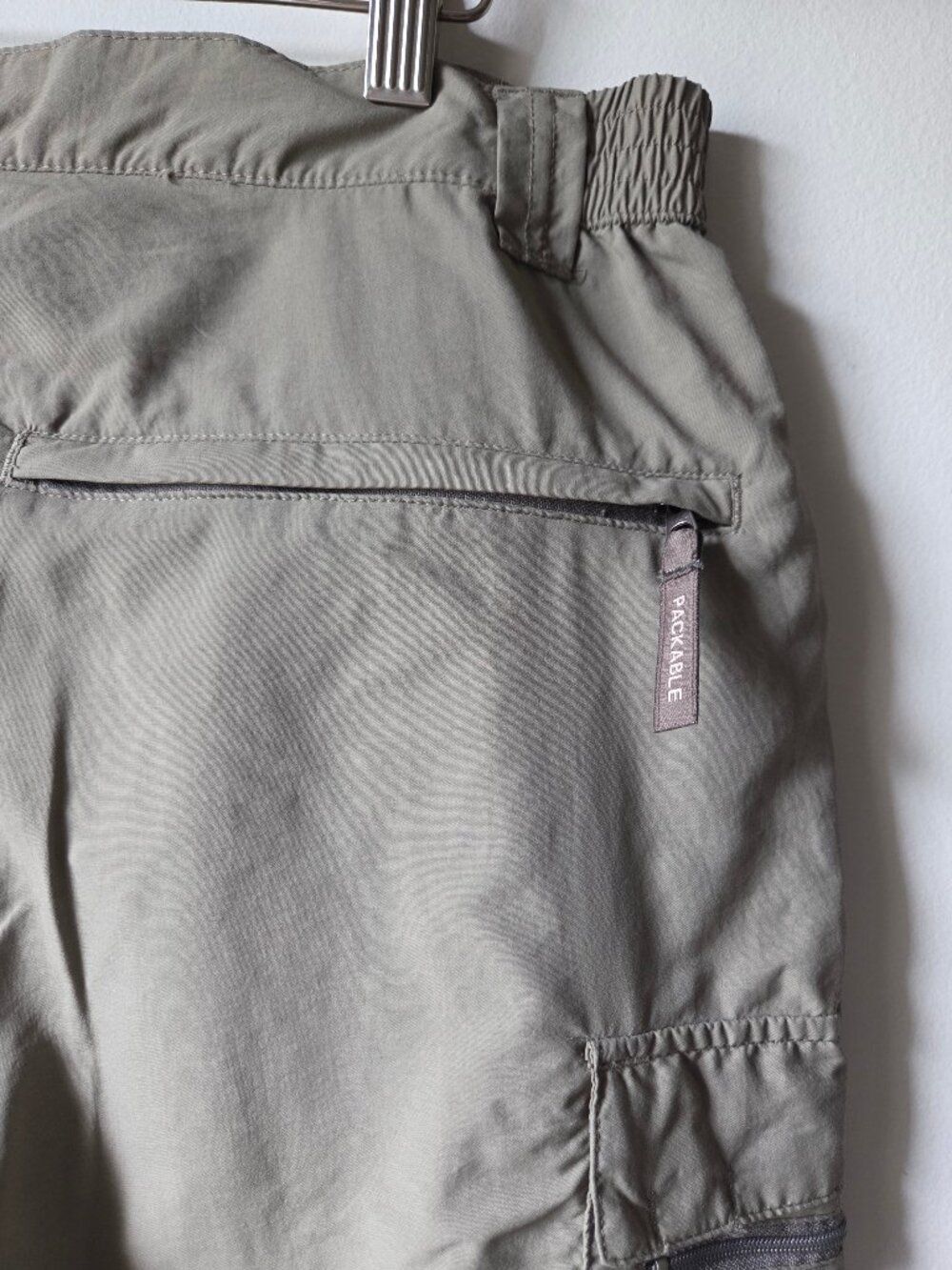 Euc Columbia Titanium Grey Taupe Convertible Packable Outdoor Pants Size L Wmns — image 5 of 8